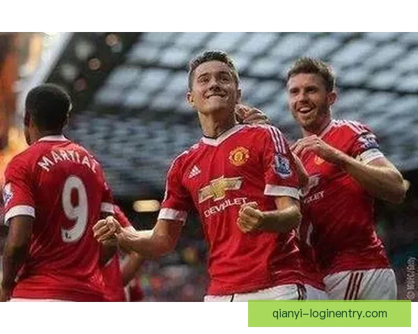 拉爵要求曼联清洗8人筹集1亿资金重点放弃齐尔克泽转型计划